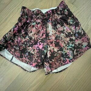 Lululemon Track That MR Short 5 inch-Lined-Size 2